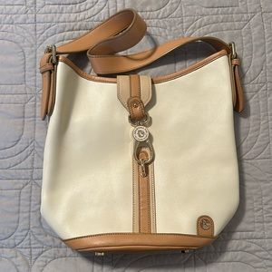 Winter white & tan Soartina bag